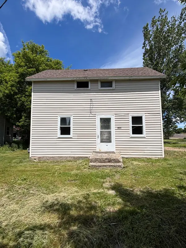 1433 1st Avenue Ne, Glenwood, MN 56334