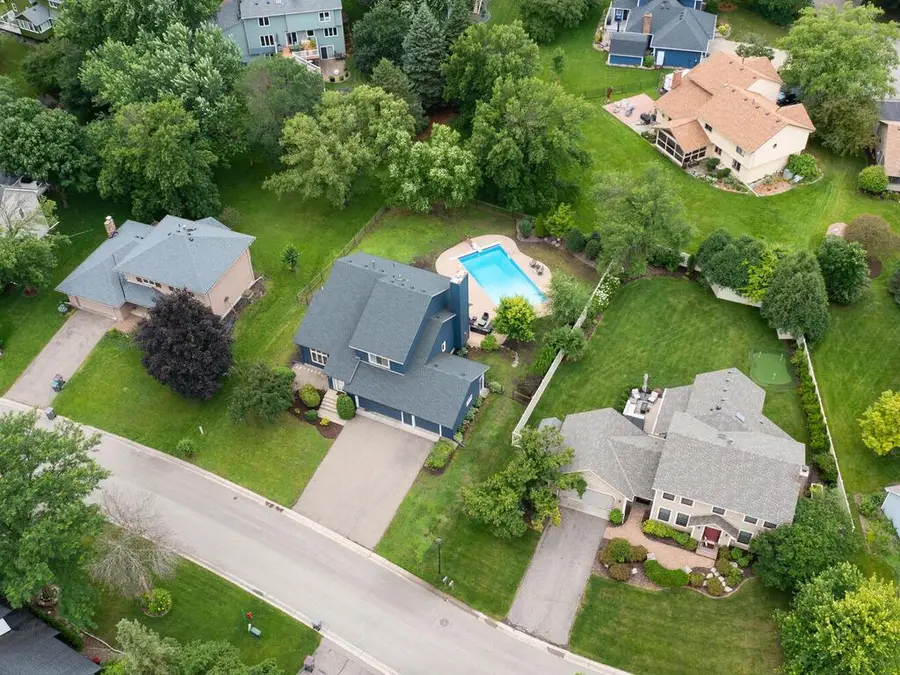 18511 Maple Leaf Drive, Eden Prairie, MN 55346 - #2