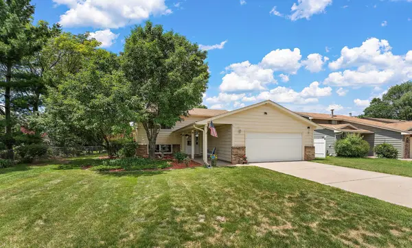 5241 Vera Cruz Avenue N, Crystal, MN 55429