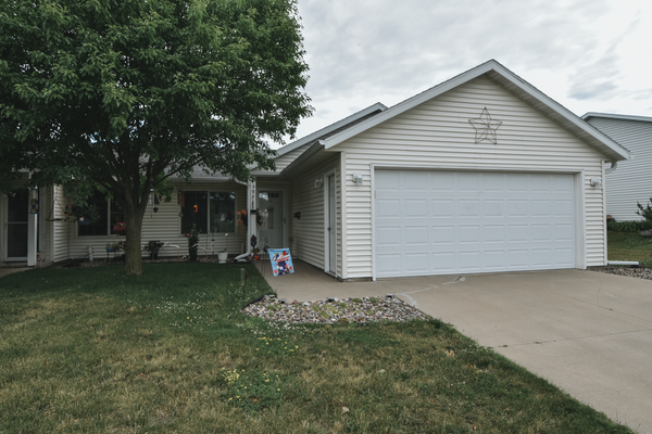 597 19th Street, Zumbrota, MN 55992