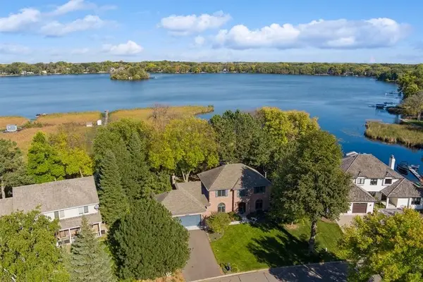 12428 54th Avenue N, Plymouth, MN 55442