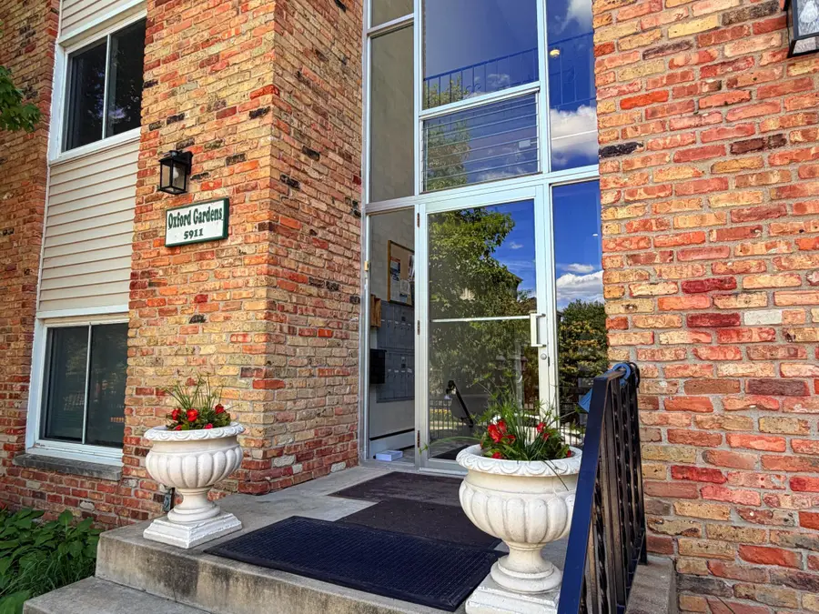 5911 Oxford Street #7, Saint Louis Park, MN 55416 - #2