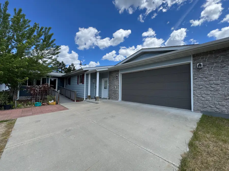 431 Main Street Nw, Menahga, MN 56464 - #3