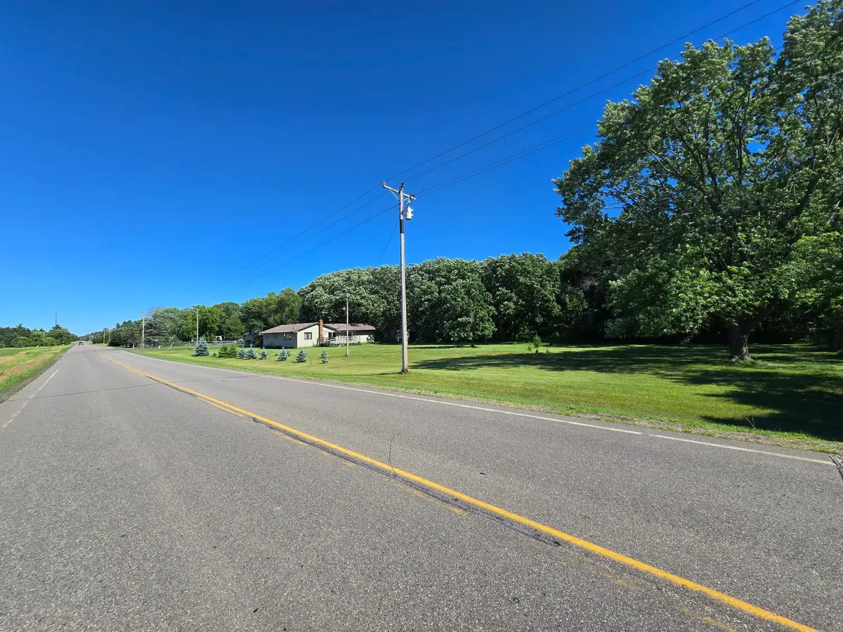 8210 Oakwood Drive Se, Clear Lake, MN 55319 - #1