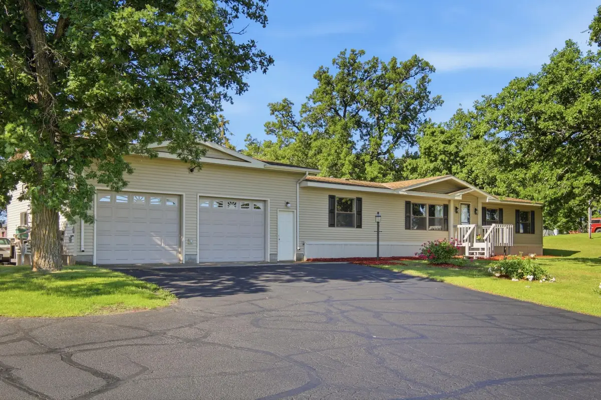 7001 County Road 40 Ne, New London, MN 56273 - #1