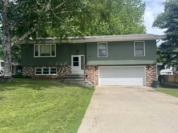 1301 9th Street Se, Willmar, MN 56201