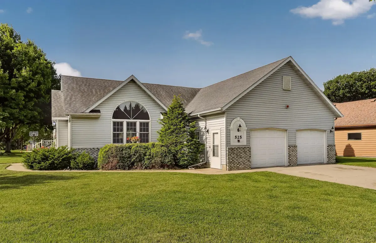 525 16th Street Sw, Owatonna, MN 55060 - #1