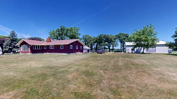 101 Center Street, Freeborn, MN 56032