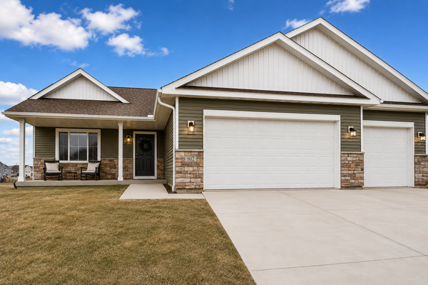902 Emily Court Ne, Montgomery, MN 56069