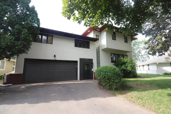 2012 2nd Street N, South Saint Paul, MN 55075
