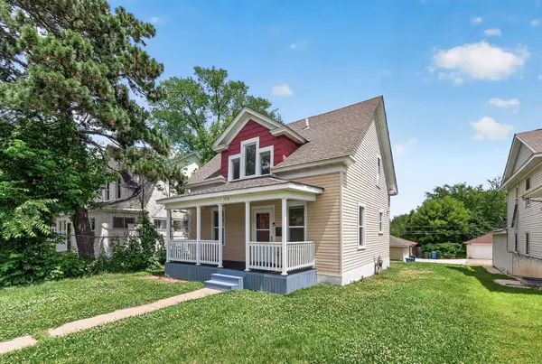3718 Fremont Avenue N, Minneapolis, MN 55412