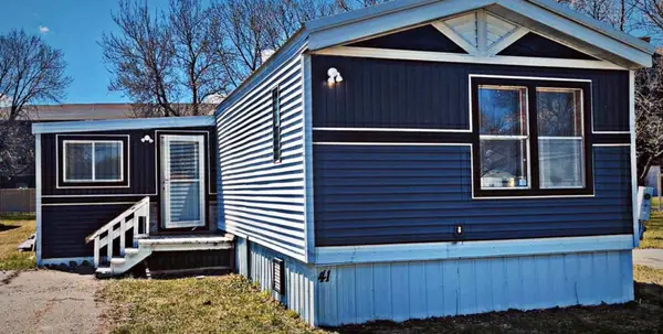 3220 12th Avenue N # 41, Fargo, ND 58102