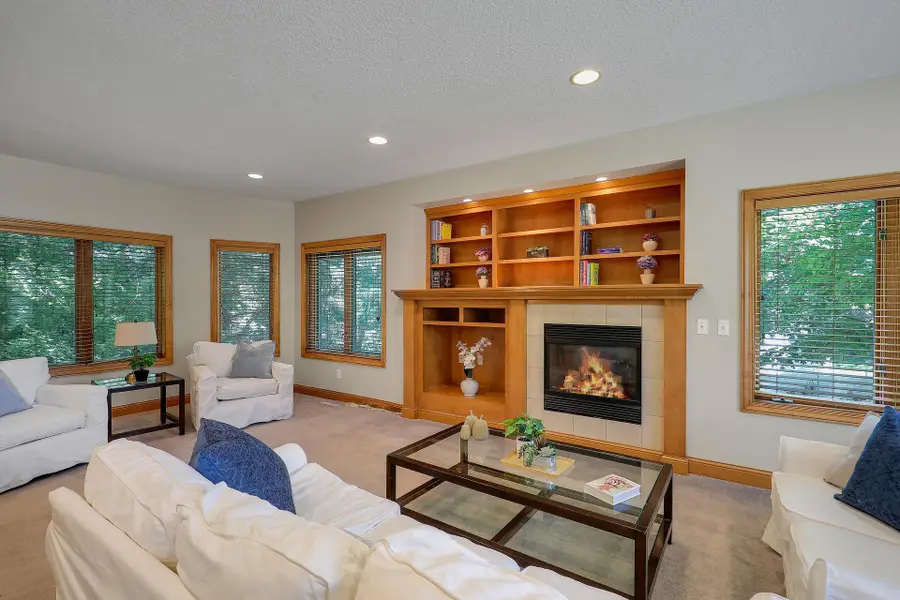 5900 Vernon Avenue S, Edina, MN 55436 - #3