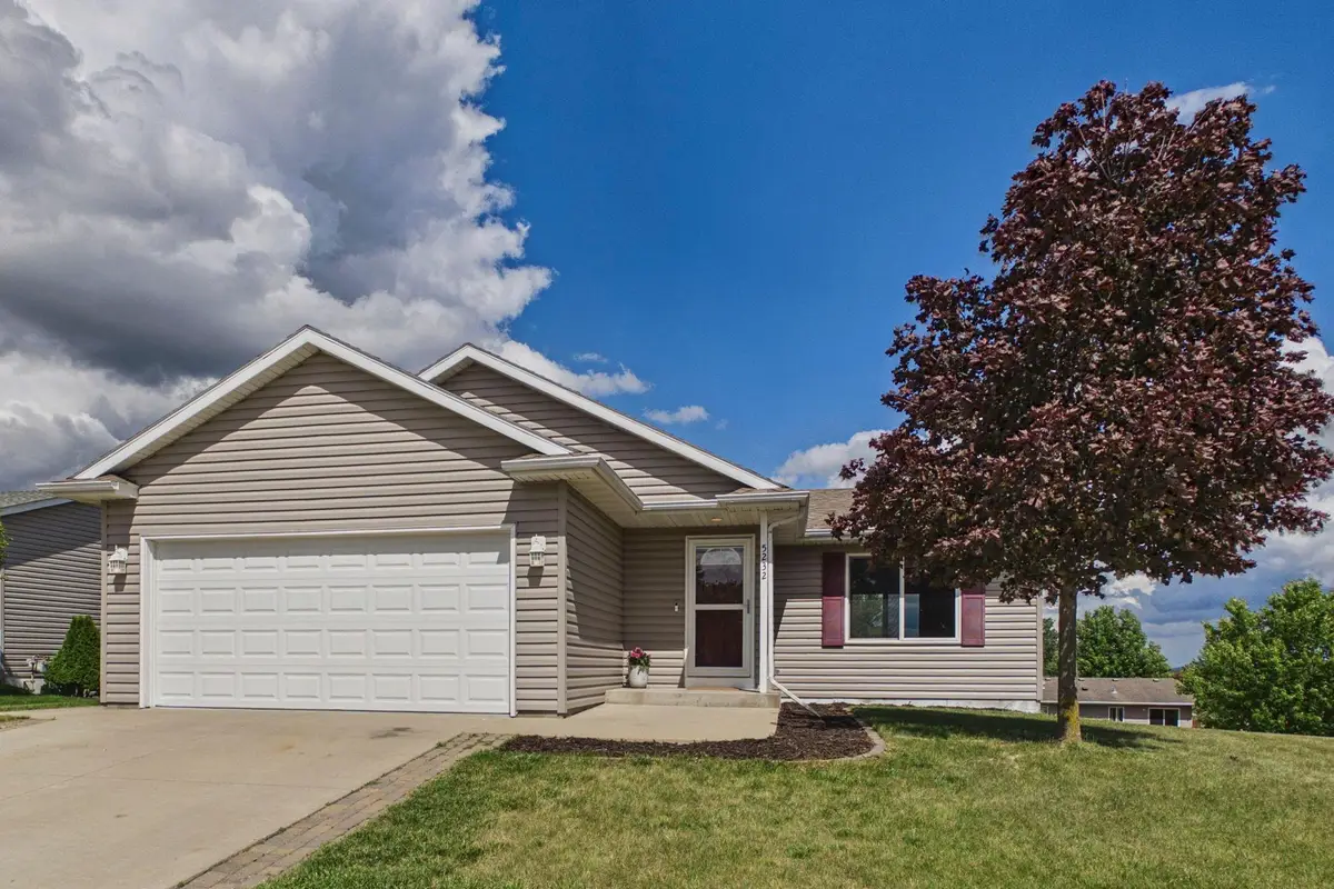 5232 Kingsbury Place Nw, Rochester, MN 55901 - #1