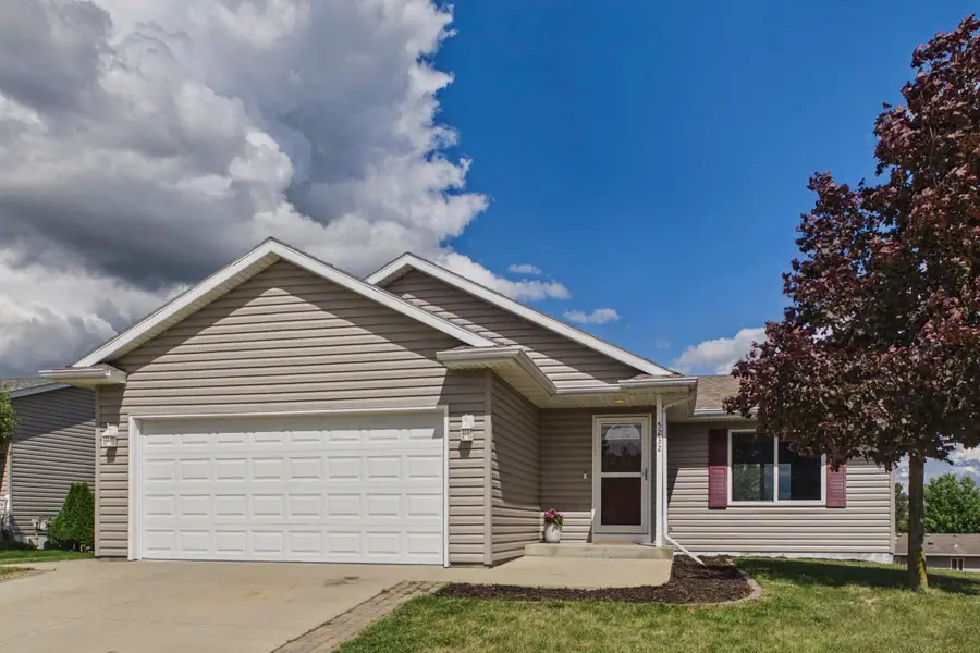 5232 Kingsbury Place Nw, Rochester, MN 55901 - #2