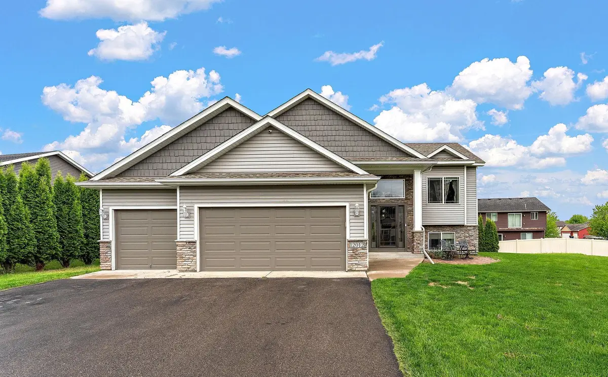 12012 Mayview Cove, Lindstrom, MN 55045 - #1