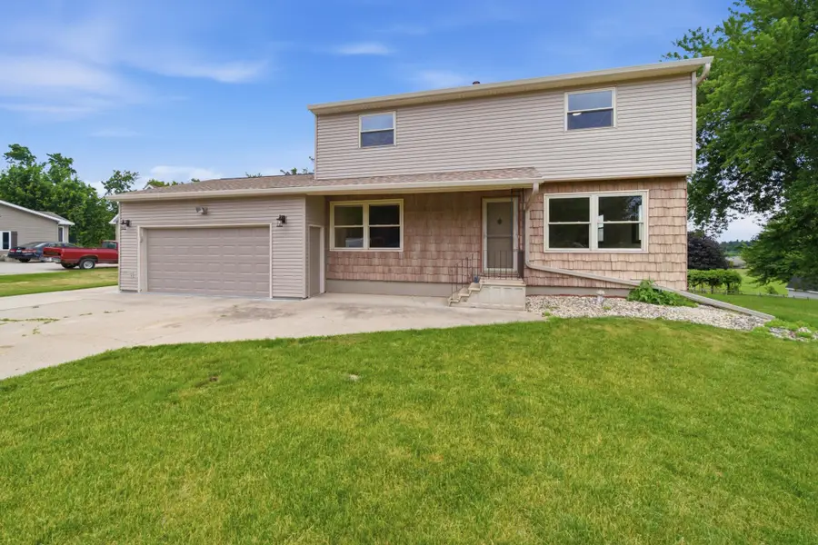 720 Campbell Court, Pine Island, MN 55963 - #3