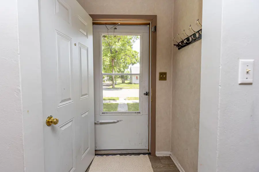 1318 Irving Street, Alexandria, MN 56308 - #3