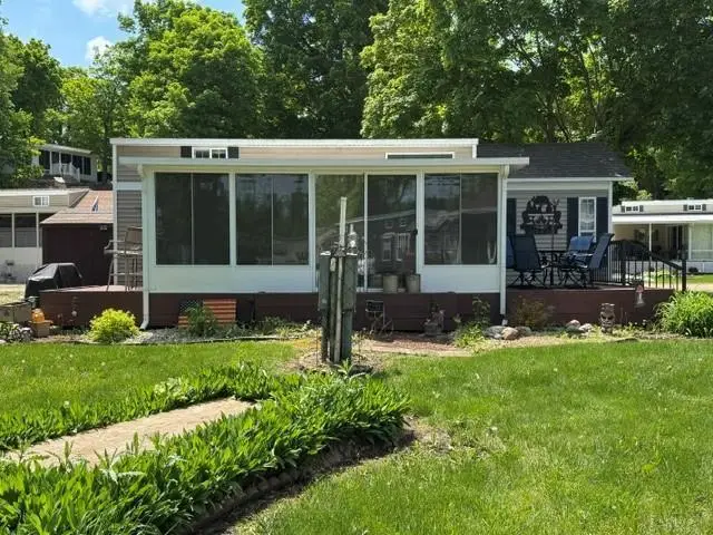 2221 Reubens #20 Lane Sw, Farwell, MN 56327 - #2