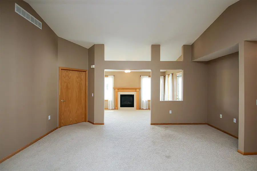 820 Greensview Court Nw, Hutchinson, MN 55350 - #3