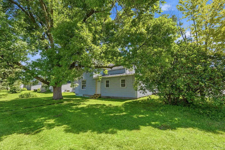 909 14th Street S, Benson, MN 56215 - #3