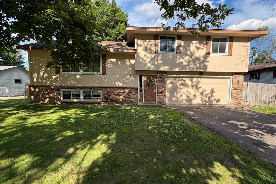 7356 Douglas Drive N, Brooklyn Park, MN 55443 - #2