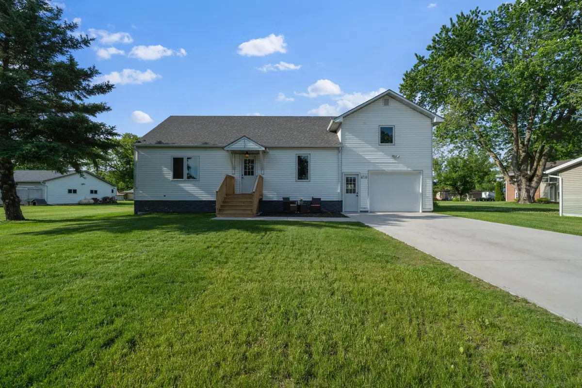 410 2nd Street Nw, Melrose, MN 56352 - #1