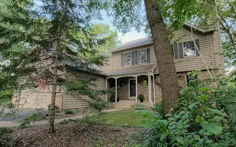 303 Hazel Street W, Stillwater, MN 55082 - #2