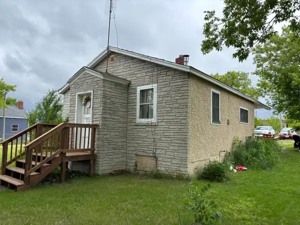 123 First Street Nw, Cass Lake, MN 56633