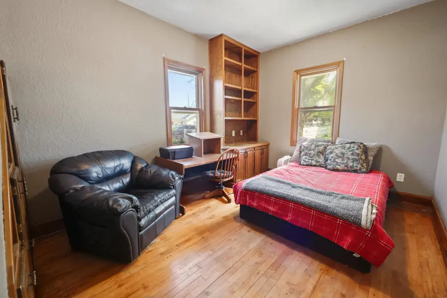 1024 N 30th Avenue, Saint Cloud, MN 56303 - #2