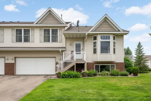 20683 Hampshire Way, Lakeville, MN 55044