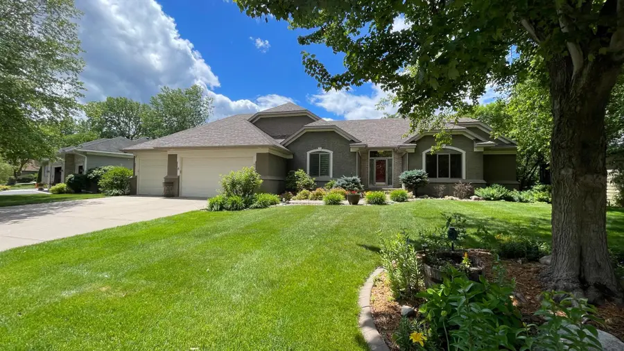 6643 Sherman Lake Road, Hugo, MN 55038 - #2