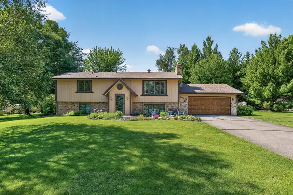 2041 W 65th Street, Excelsior, MN 55331