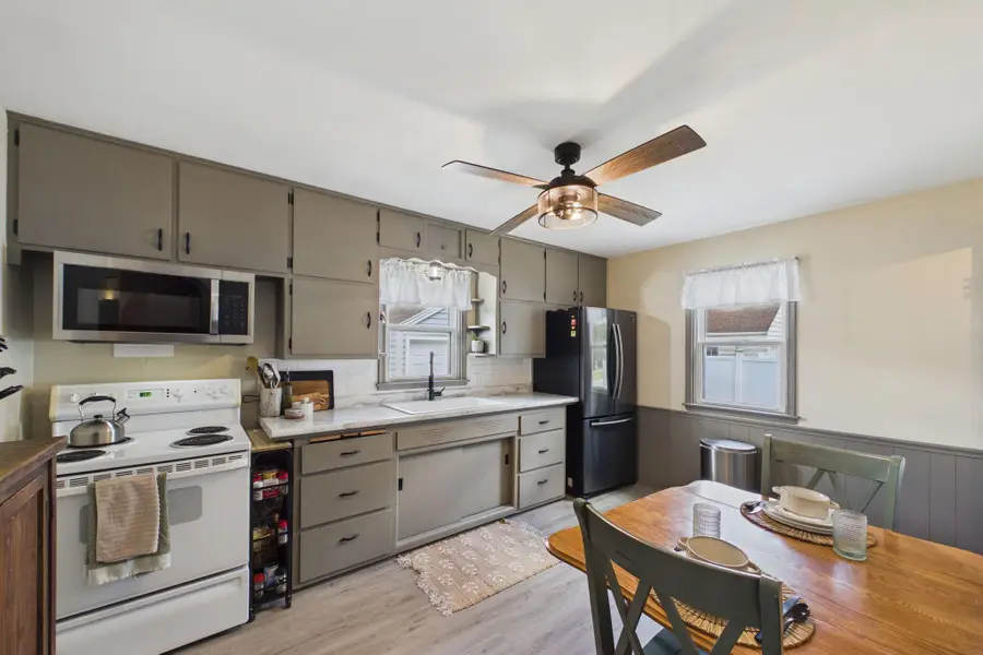 2111 1st Avenue Se, Austin, MN 55912 - #3