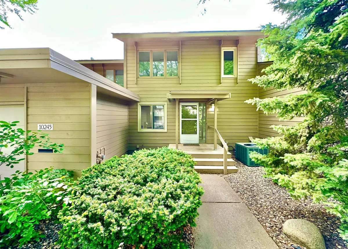 10245 Scarborough Road, Bloomington, MN 55437 - #1