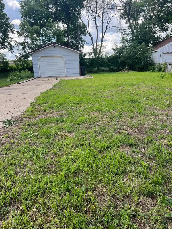 809 South Avenue, Mankato, MN 56003