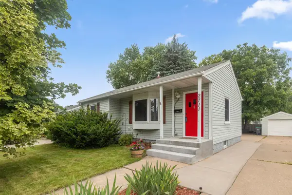 2711 5th Avenue E, North Saint Paul, MN 55109