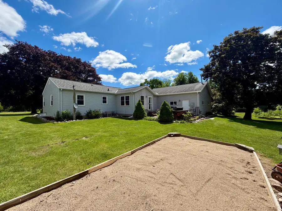 404 2nd Street S, Grove City, MN 56243 - #2