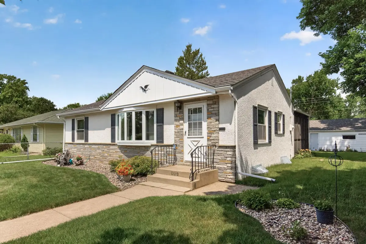 6618 Fairview Avenue N, Crystal, MN 55428 - #1