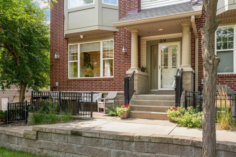 11343 Stratton Avenue #214, Eden Prairie, MN 55344 - #3