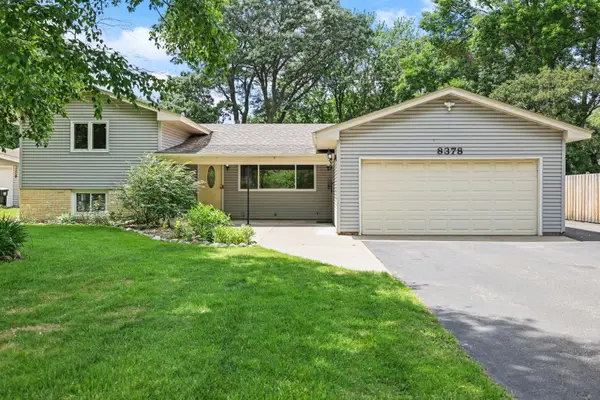 8378 Groveland Road, Mounds View, MN 55112