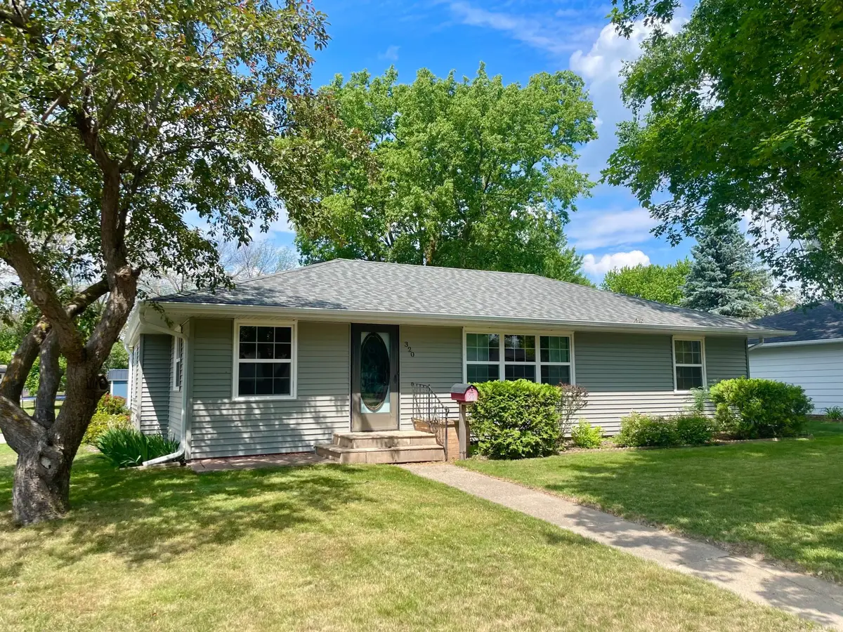 320 S Paffrath Avenue, Springfield, MN 56087 - #1