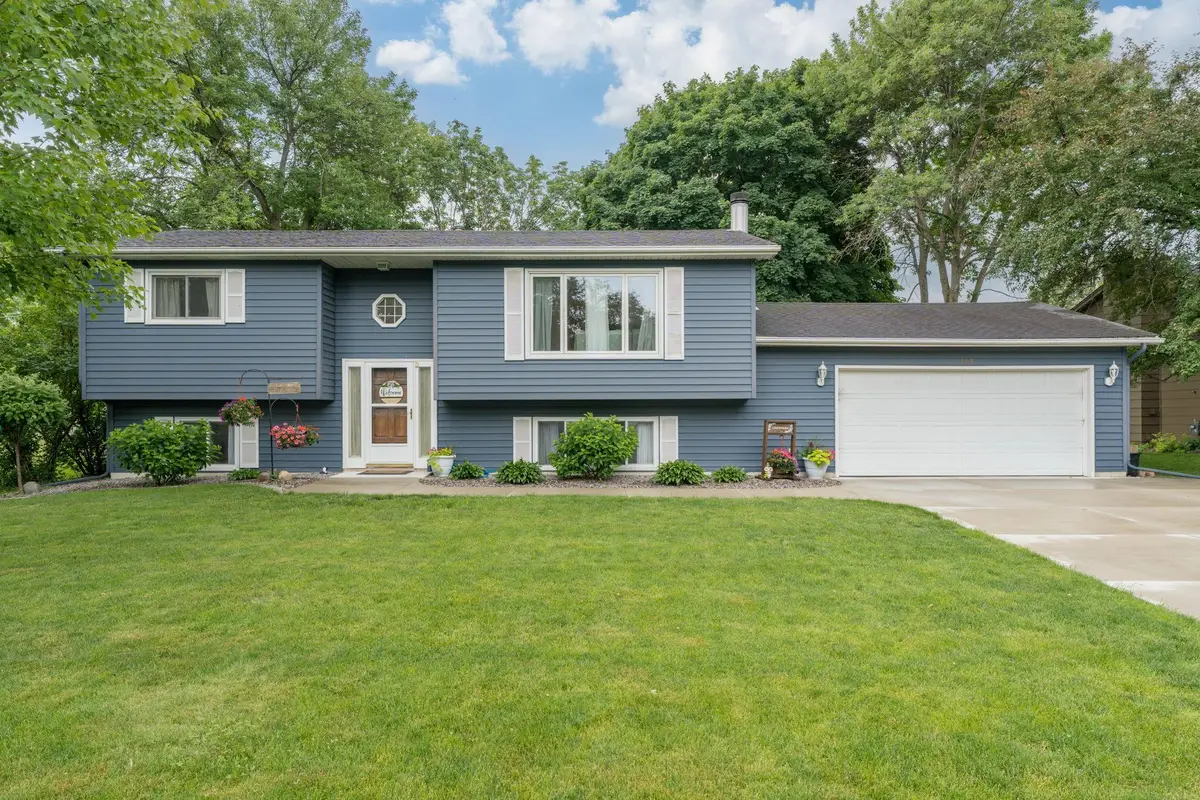 129 Mary Circle, North Mankato, MN 56003 - #1