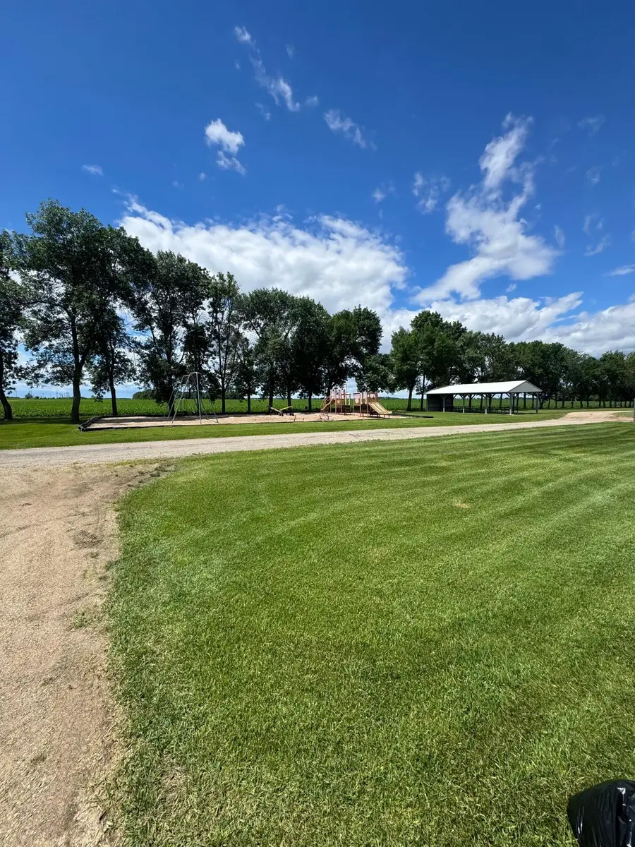 106 2nd Avenue N, Mooreton, ND 58061 - #2