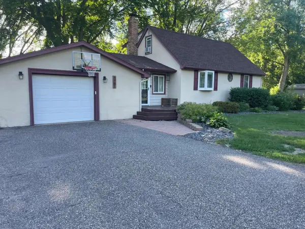 6981 Sunrise Drive, Lino Lakes, MN 55014