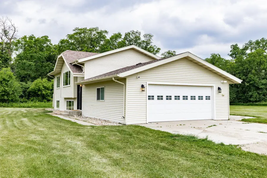 16657 52nd Street Se, Kindred, ND 58051 - #3