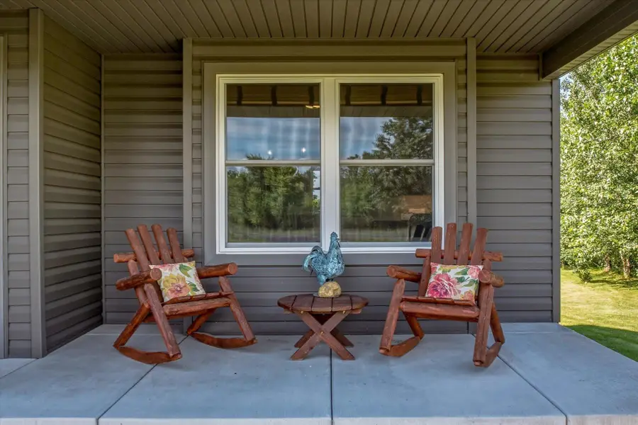 520 Olivia Court, Hudson, WI 54016 - #3