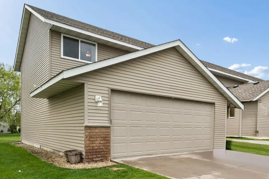 9154 Goodrich Drive, Monticello, MN 55362 - #3