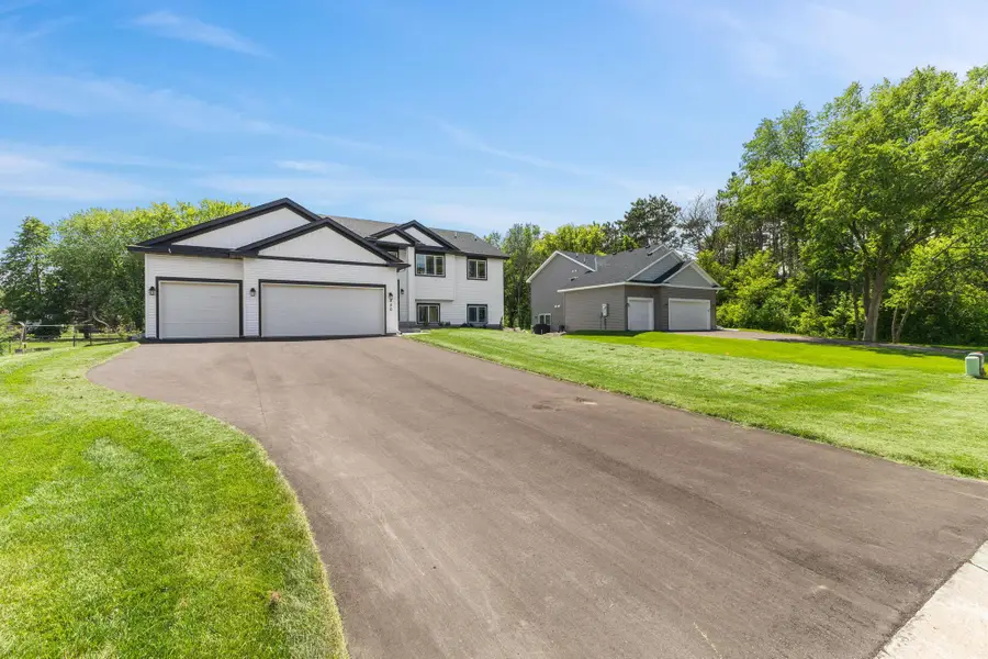 520 Lois Lane, Lino Lakes, MN 55014 - #3