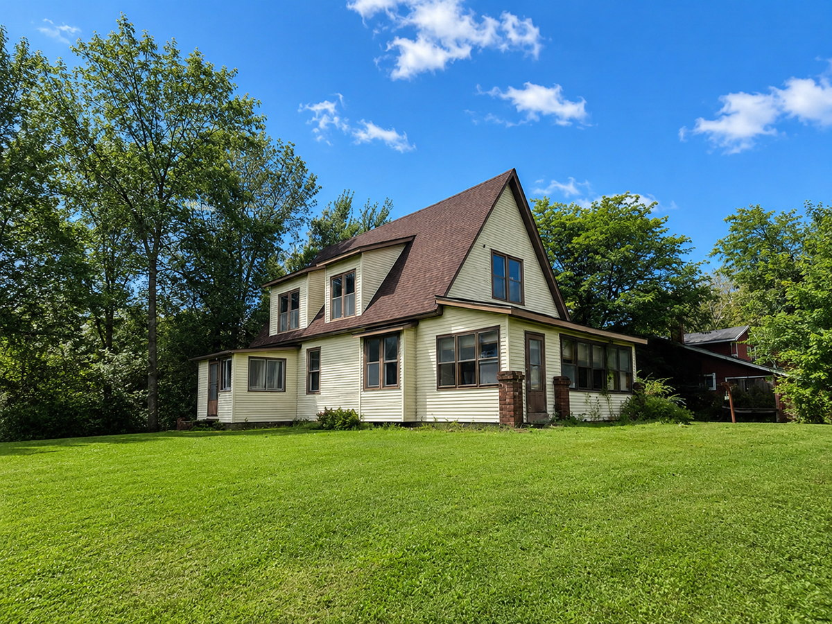 305 State Highway 35, Osceola, WI 54020 - #1